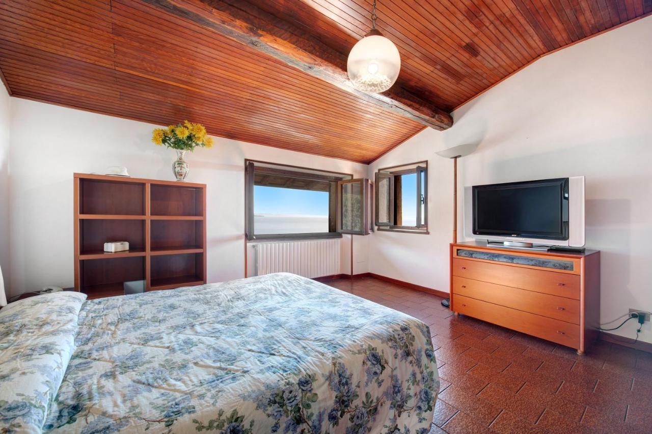 Lake View Apartment Gardone Riviera Exterior foto